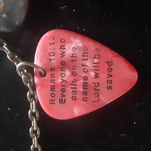 Guitar Pick Pendant Necklace - Picture 4 of 8